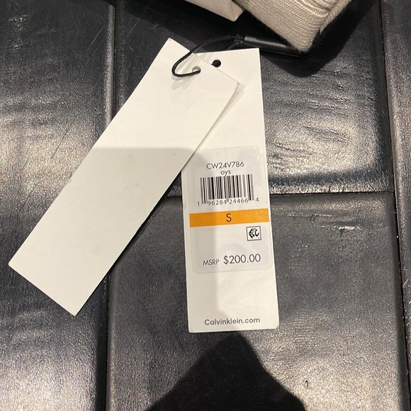 NWT Calvin Klein, warm, long, waterproof jacket - Picture 7 of 7